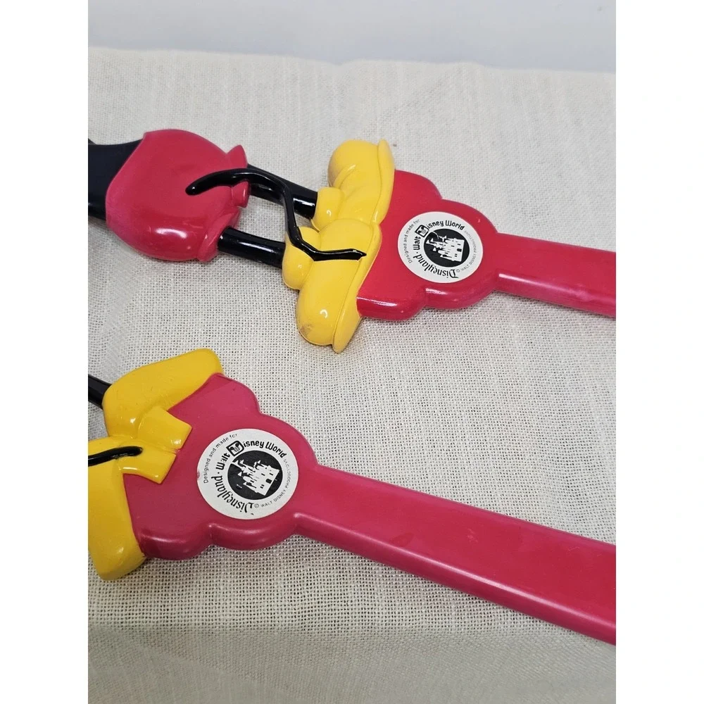 Vintage Disney Mickey and Minnie Mouse Back Red Plastic Scratchers Set